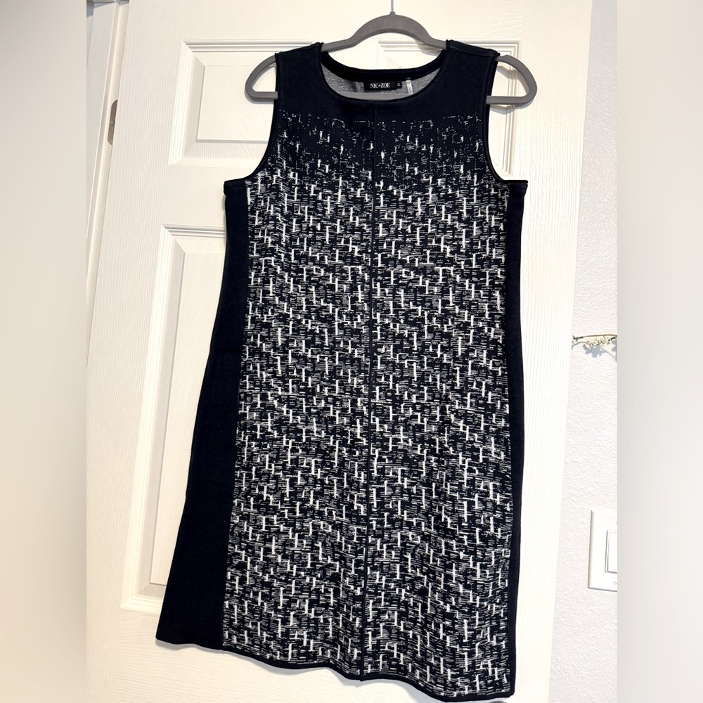 Women's Black and White Dress